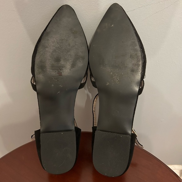 Vegan Suede Black T-Strap Flats, size 39 - Picture 8 of 9